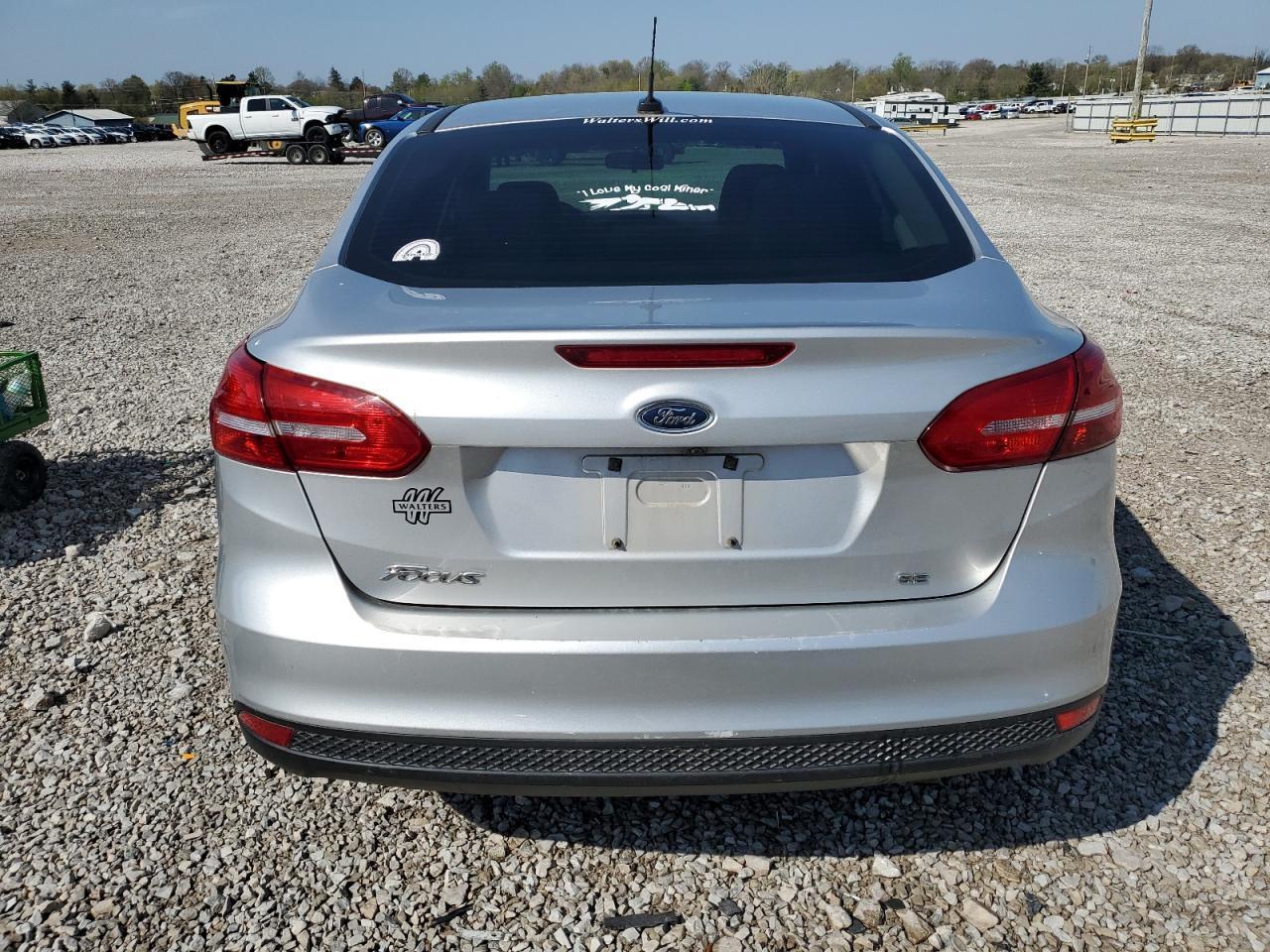 2017 Ford Focus Se - Фото 6
