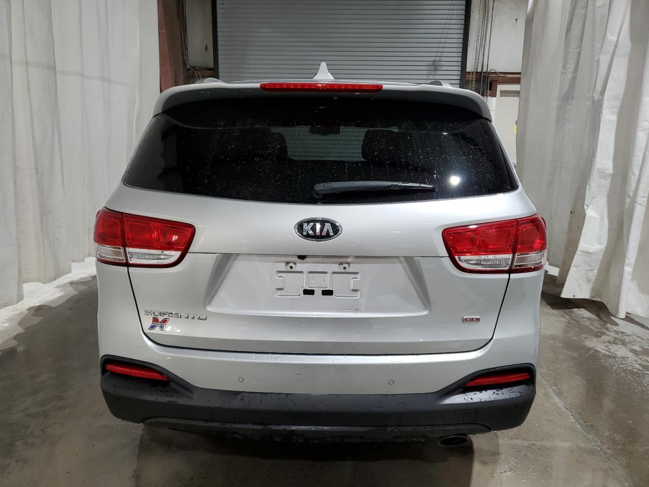 2016 Kia Sorento Lx - Фото 6