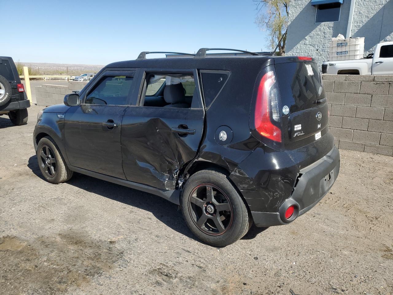 2016 Kia Soul - Image 2