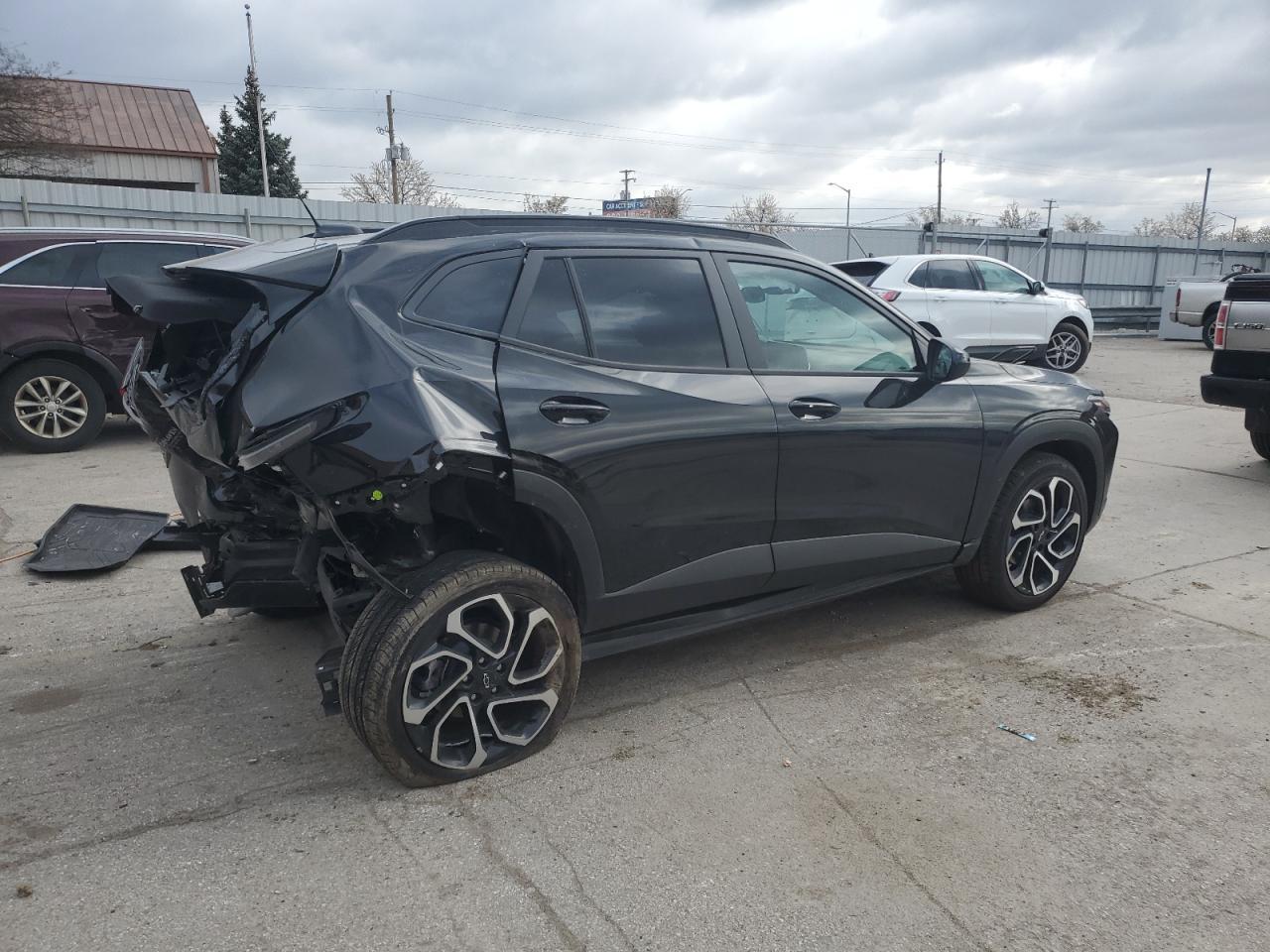 2025 Chevrolet Trax 2Rs - Image 3