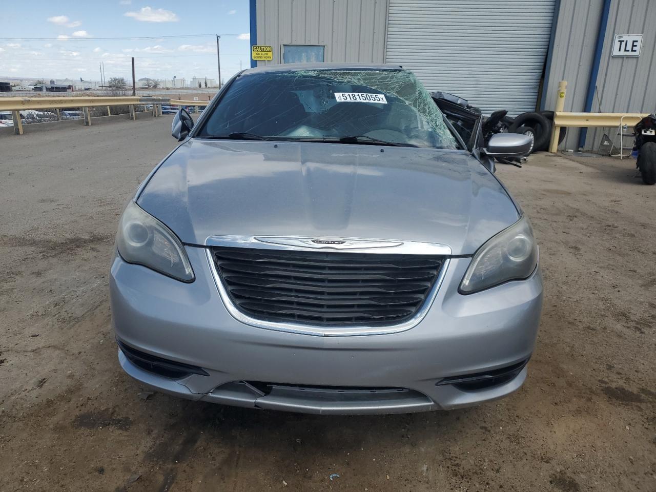 2013 Chrysler 200 Touring - Фото 5