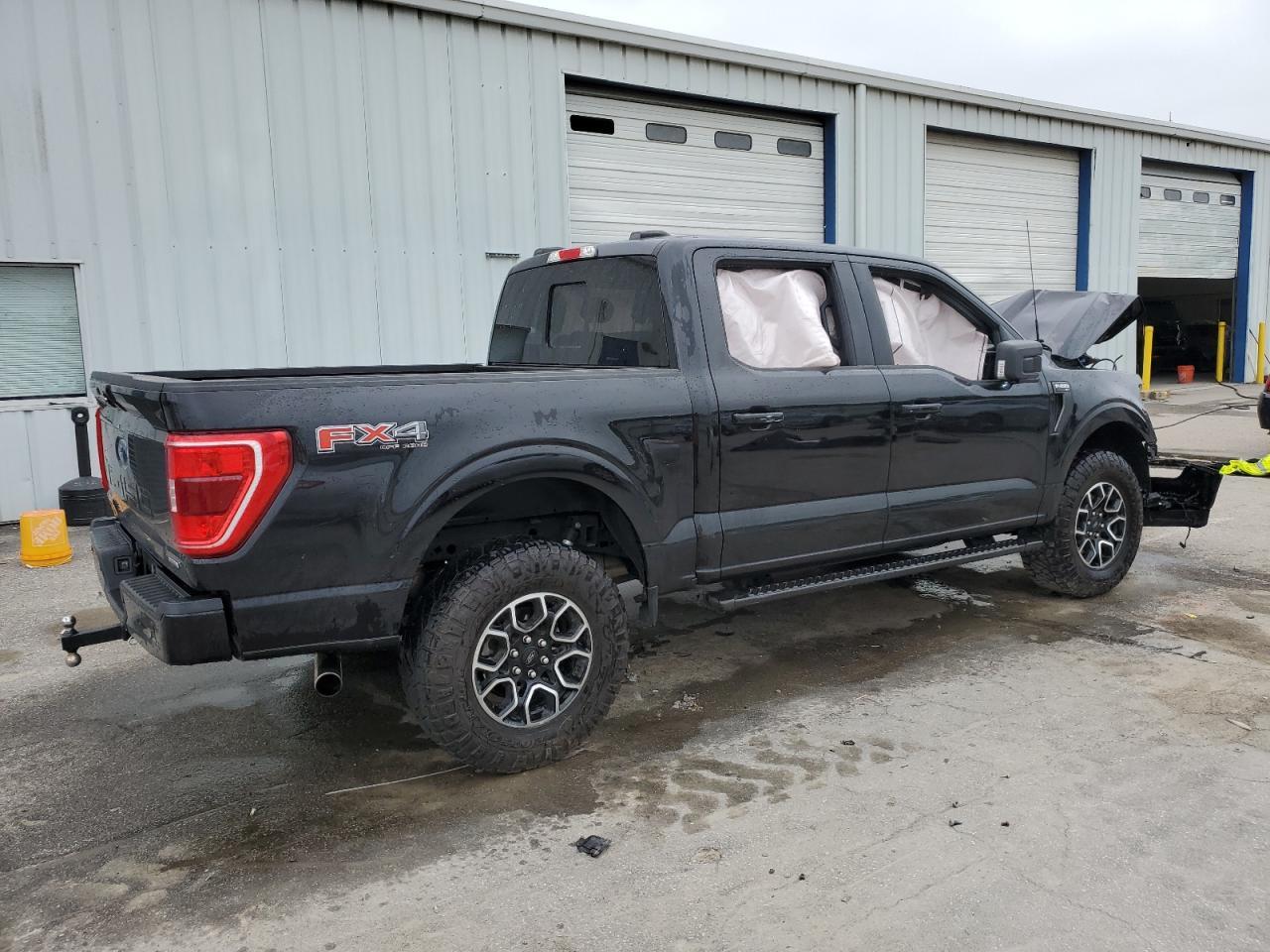 2023 Ford F150 Supercrew - Image 3