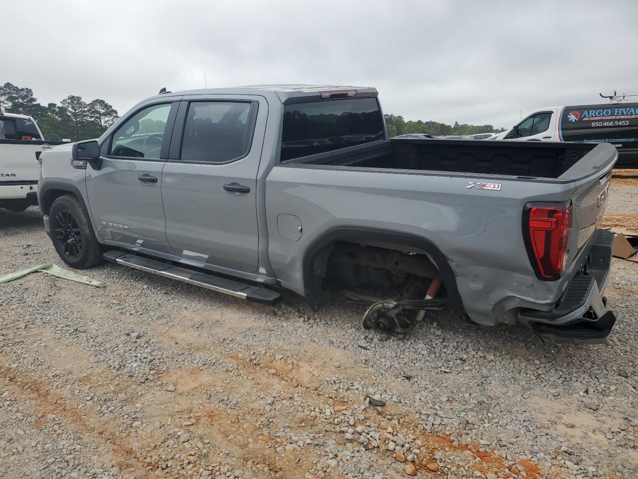2024 GMC Sierra K1500 - Image 2