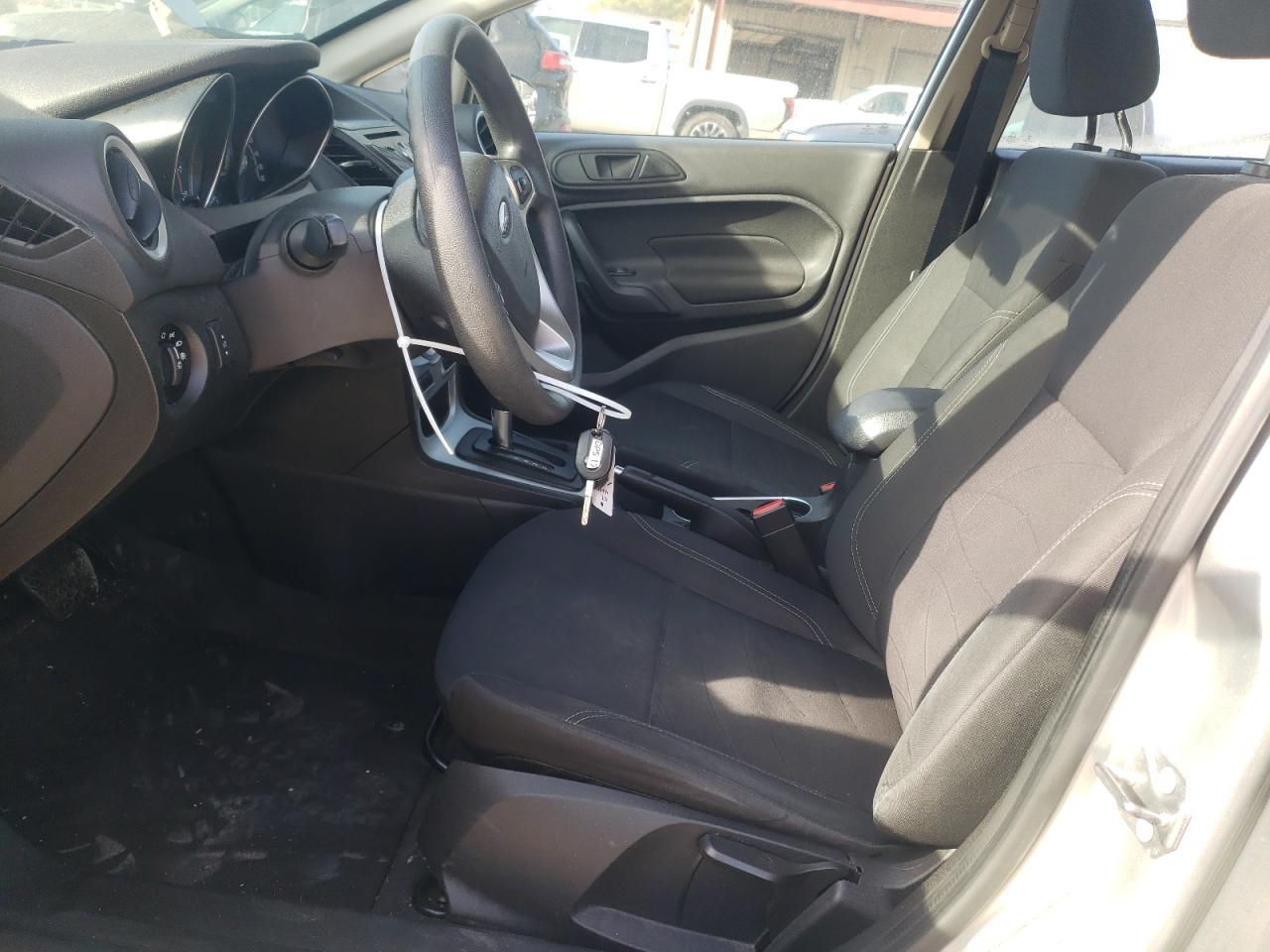 2019 Ford Fiesta Se - Фото 7