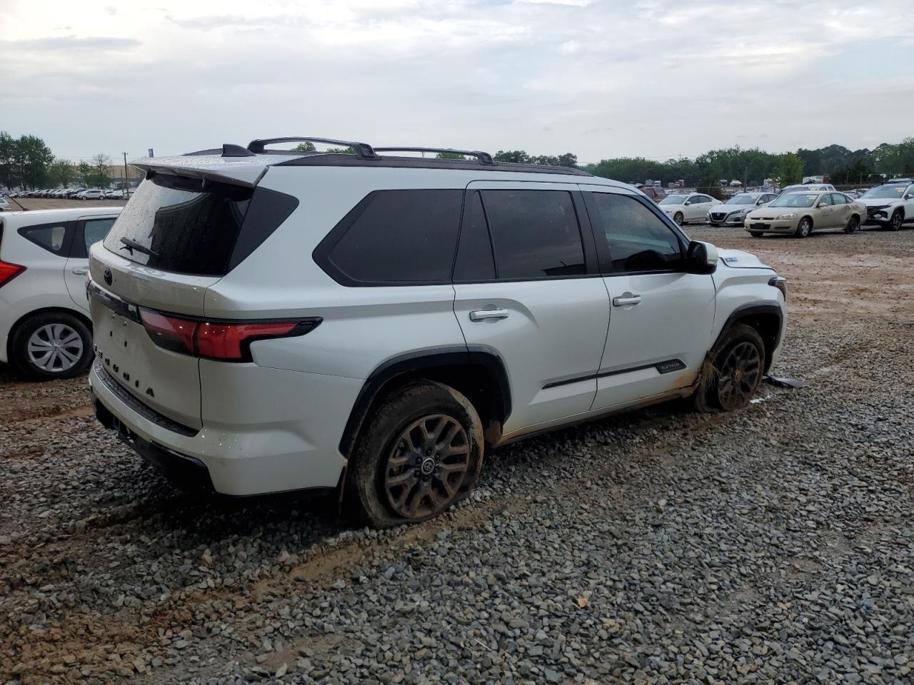 2024 Toyota Sequoia Sr5 - Image 3
