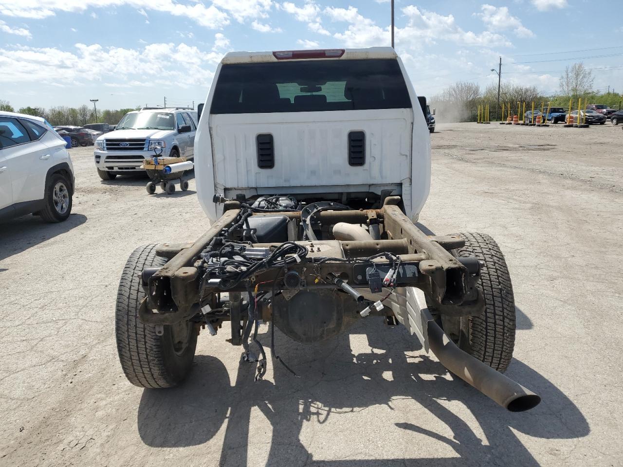 2020 Chevrolet Silverado C2500 Heavy Duty - Фото 6