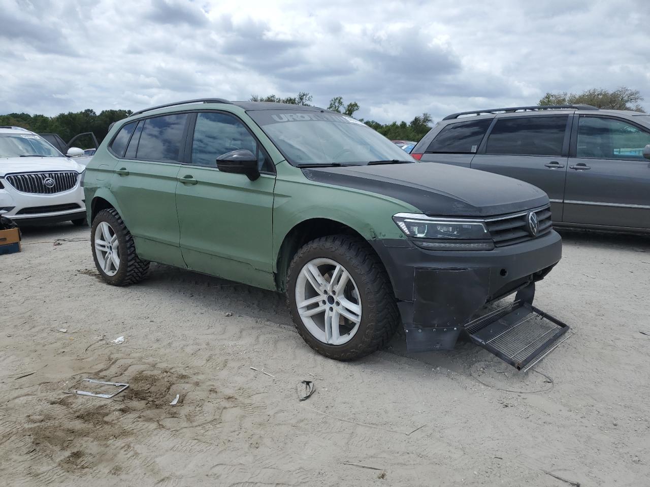 2018 Volkswagen Tiguan Se - Image 4
