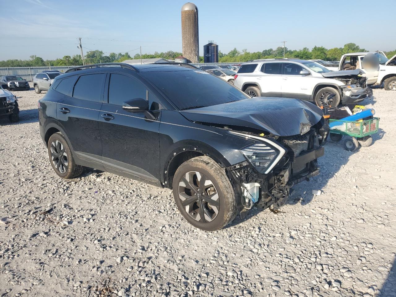 2024 Kia Sportage X-Line - Image 4