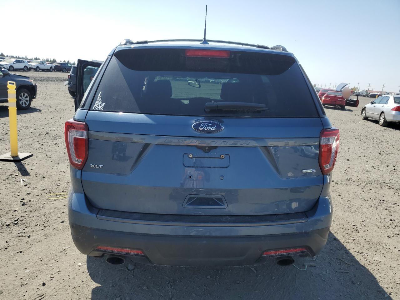 2019 Ford Explorer Xlt - Фото 6