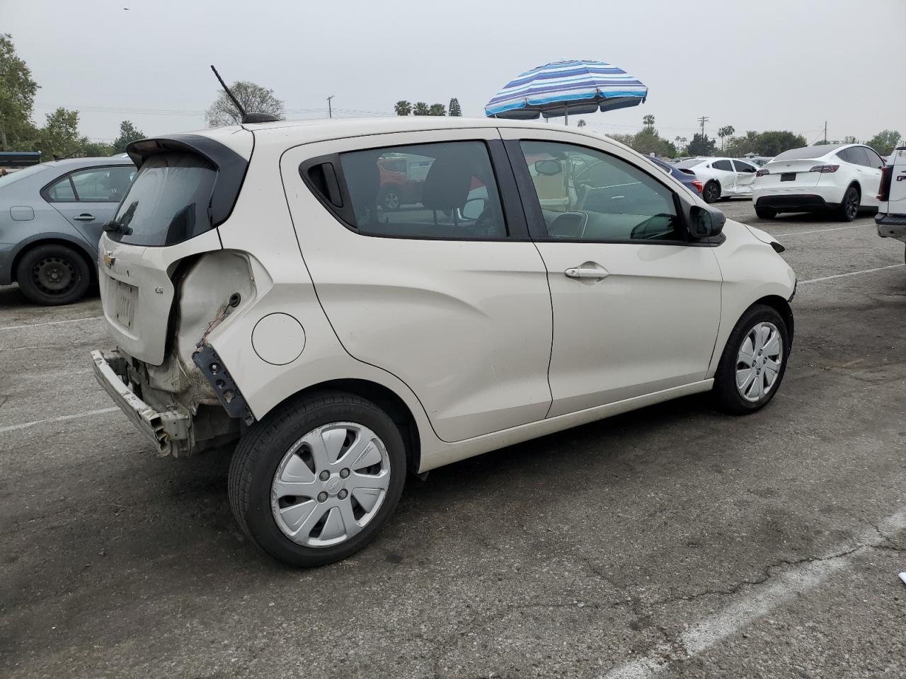 2016 Chevrolet Spark Ls - Image 3