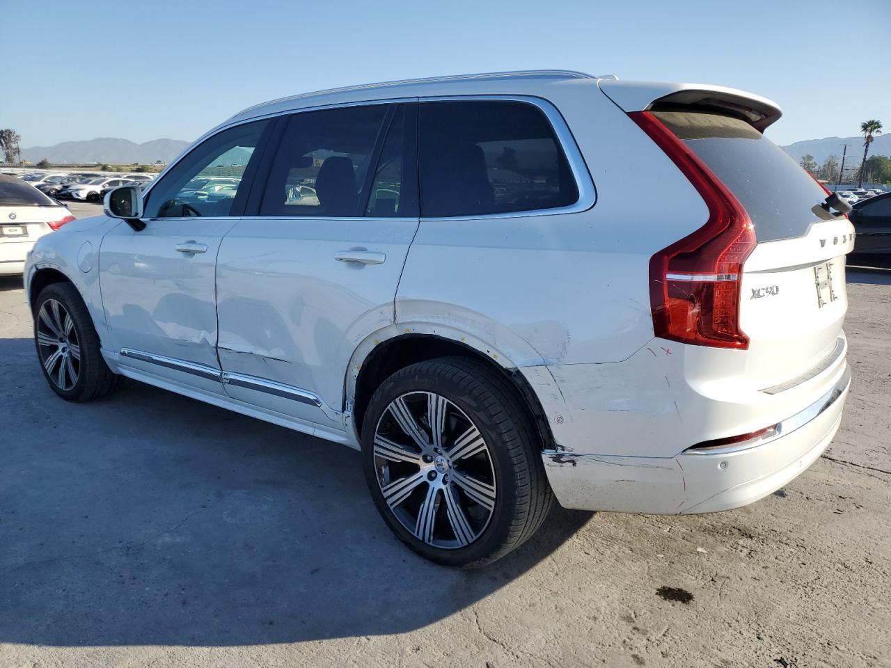 2024 Volvo Xc90 Plus - Image 2