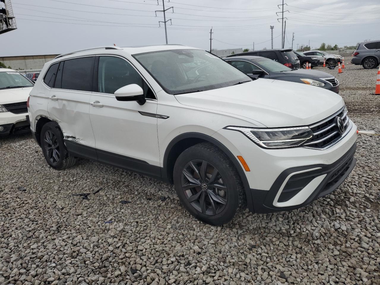 2023 Volkswagen Tiguan Se - Image 4