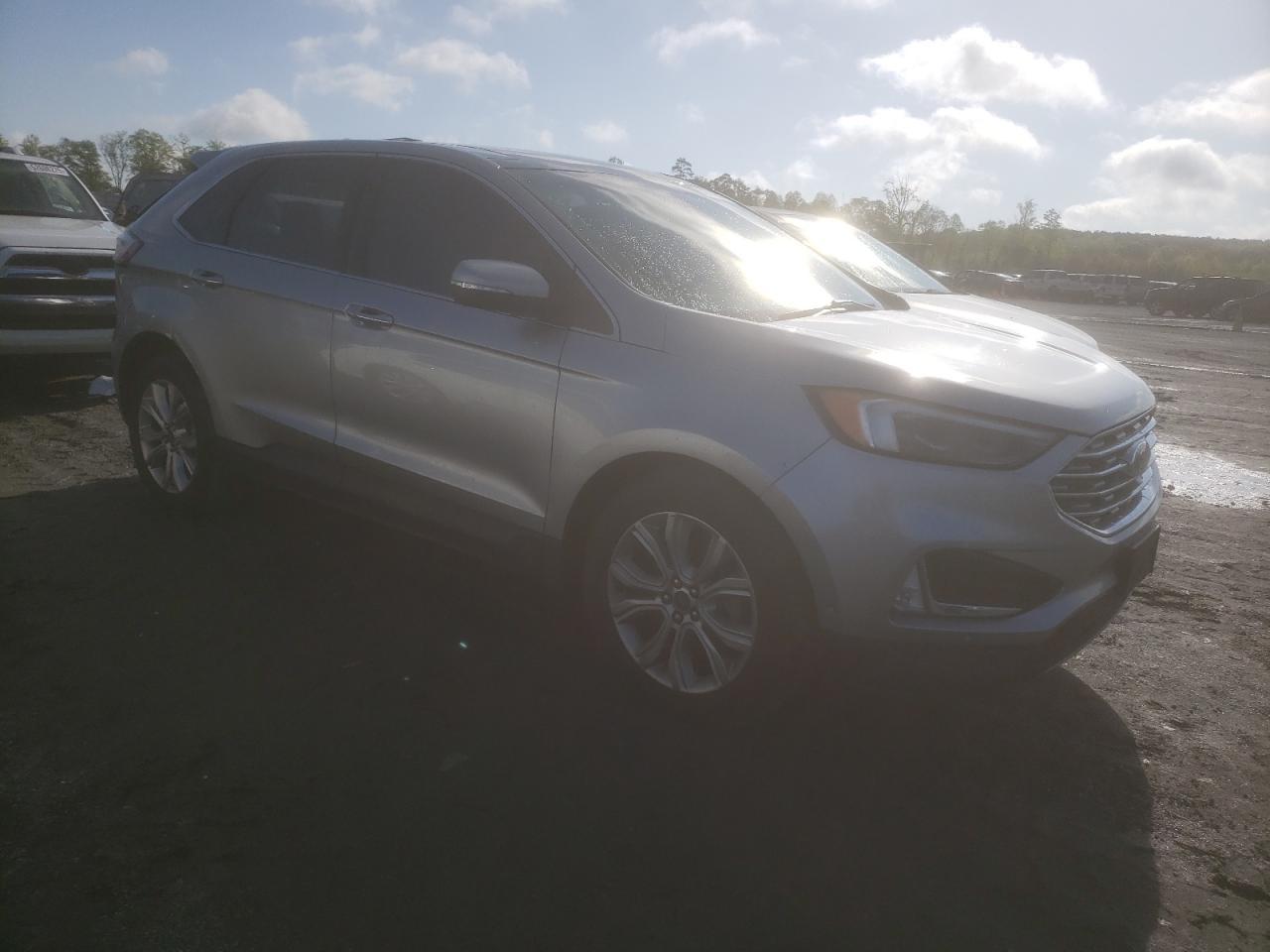 2020 Ford Edge Titanium - Фото 4