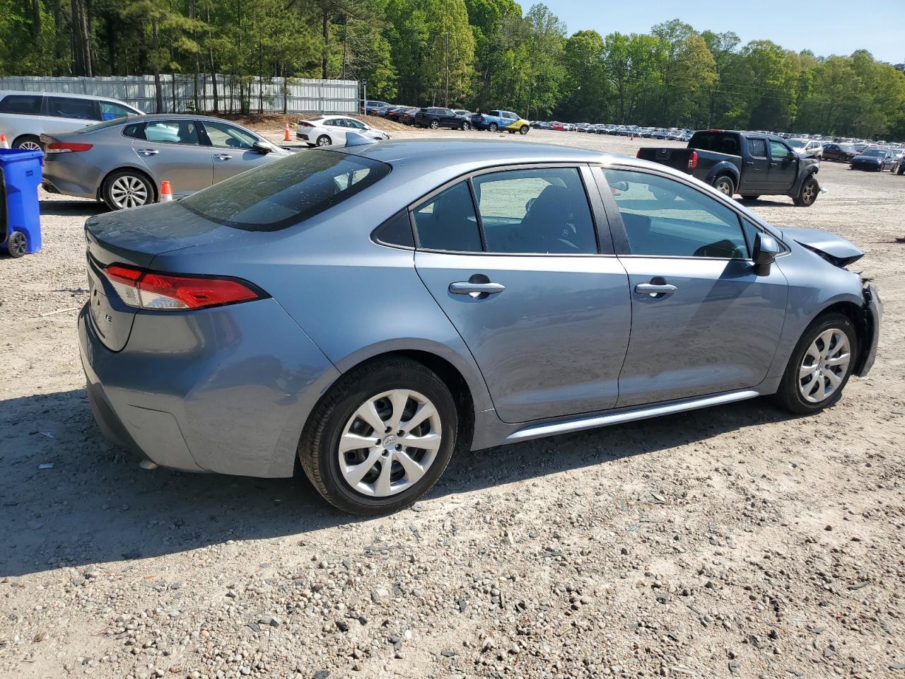 2025 Toyota Corolla Le - Фото 3