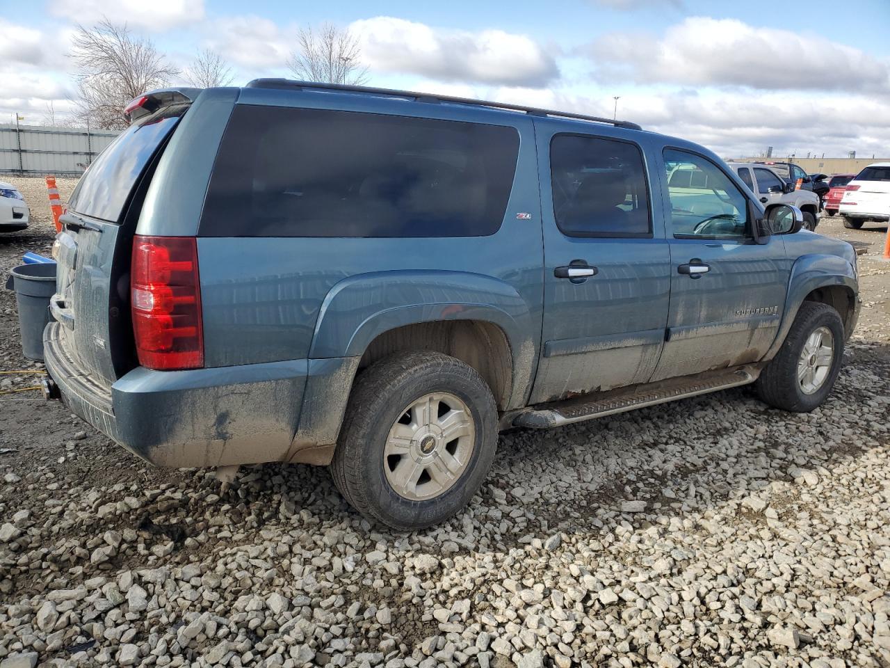 2008 Chevrolet Suburban K1500 Ls - Фото 3