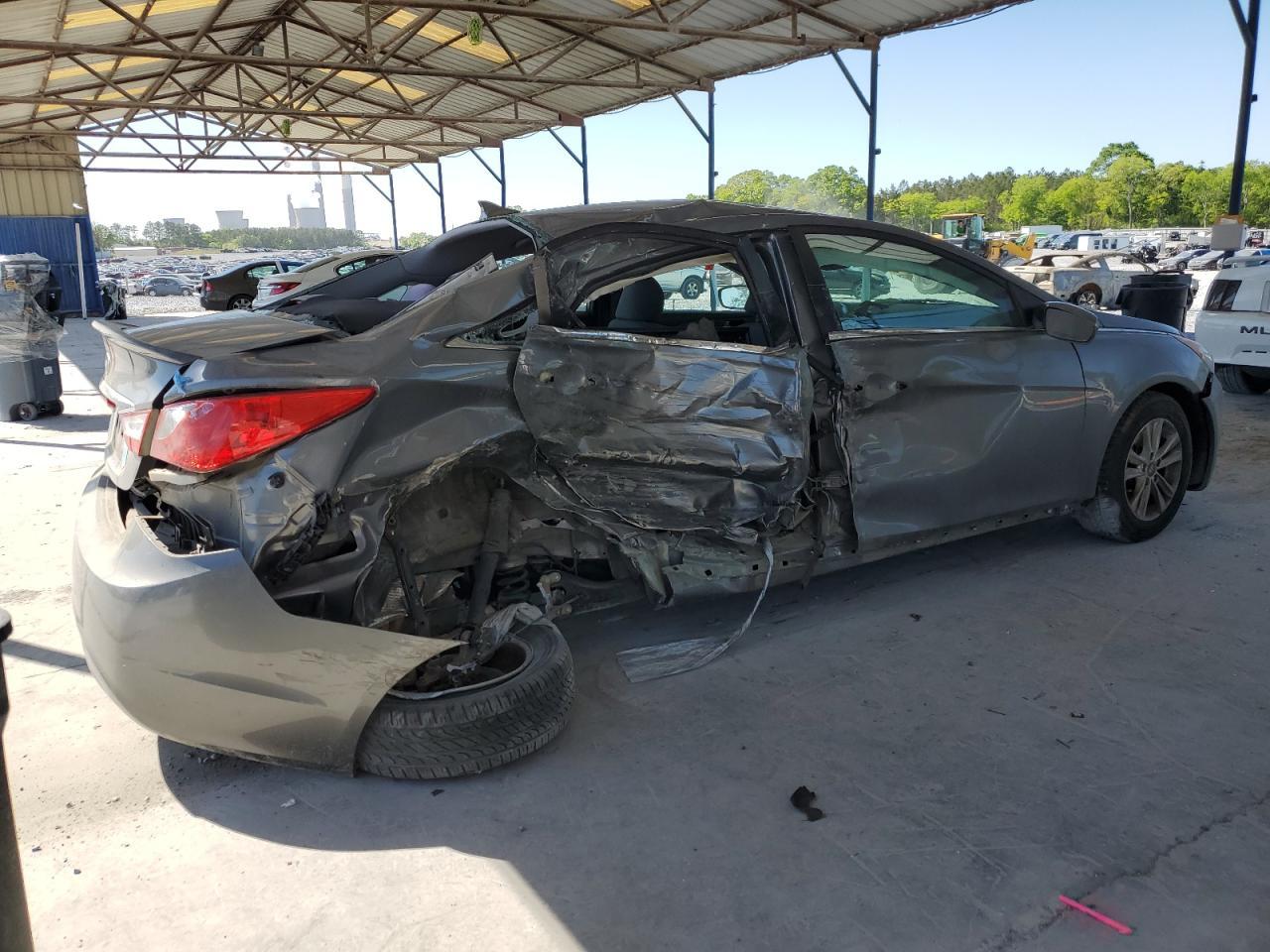 2013 Hyundai Sonata Gls - Image 3