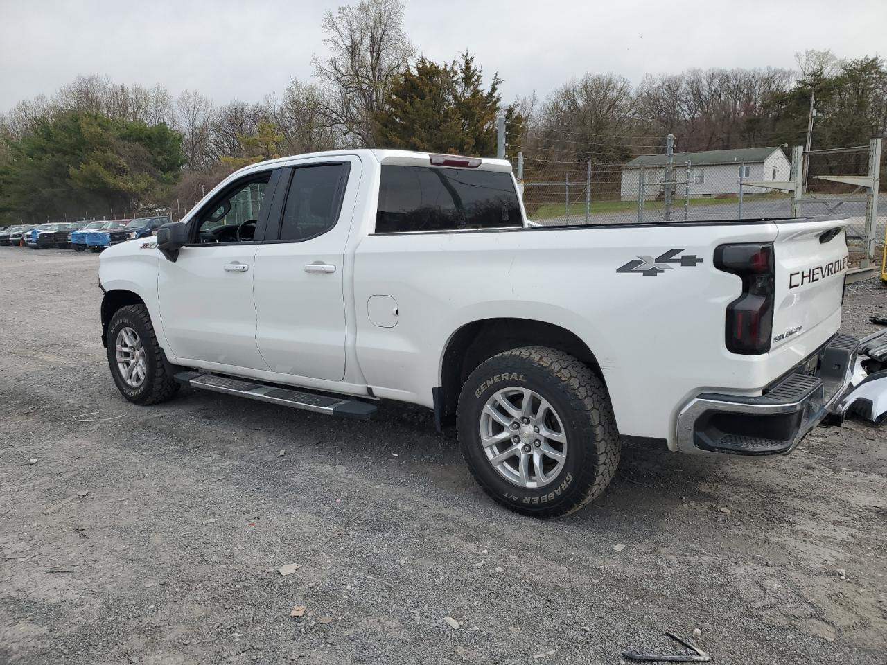 2019 Chevrolet Silverado K1500 Lt - Image 2