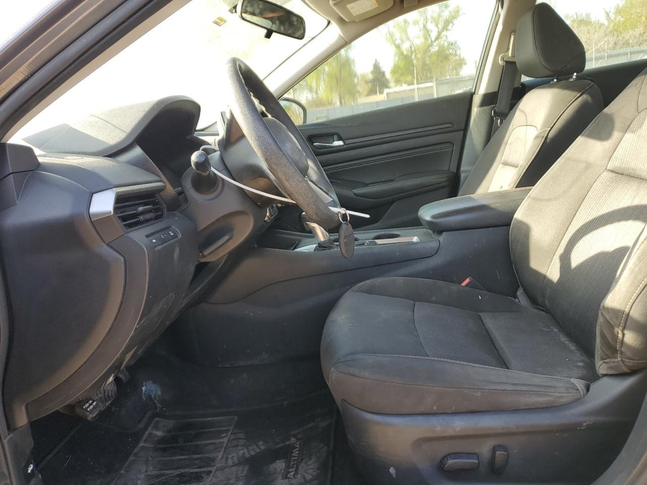 2019 Nissan Altima S - Image 7