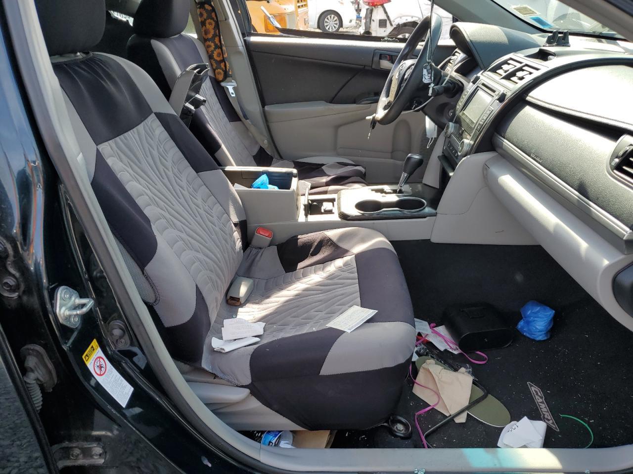 2014 Toyota Camry L - Image 7