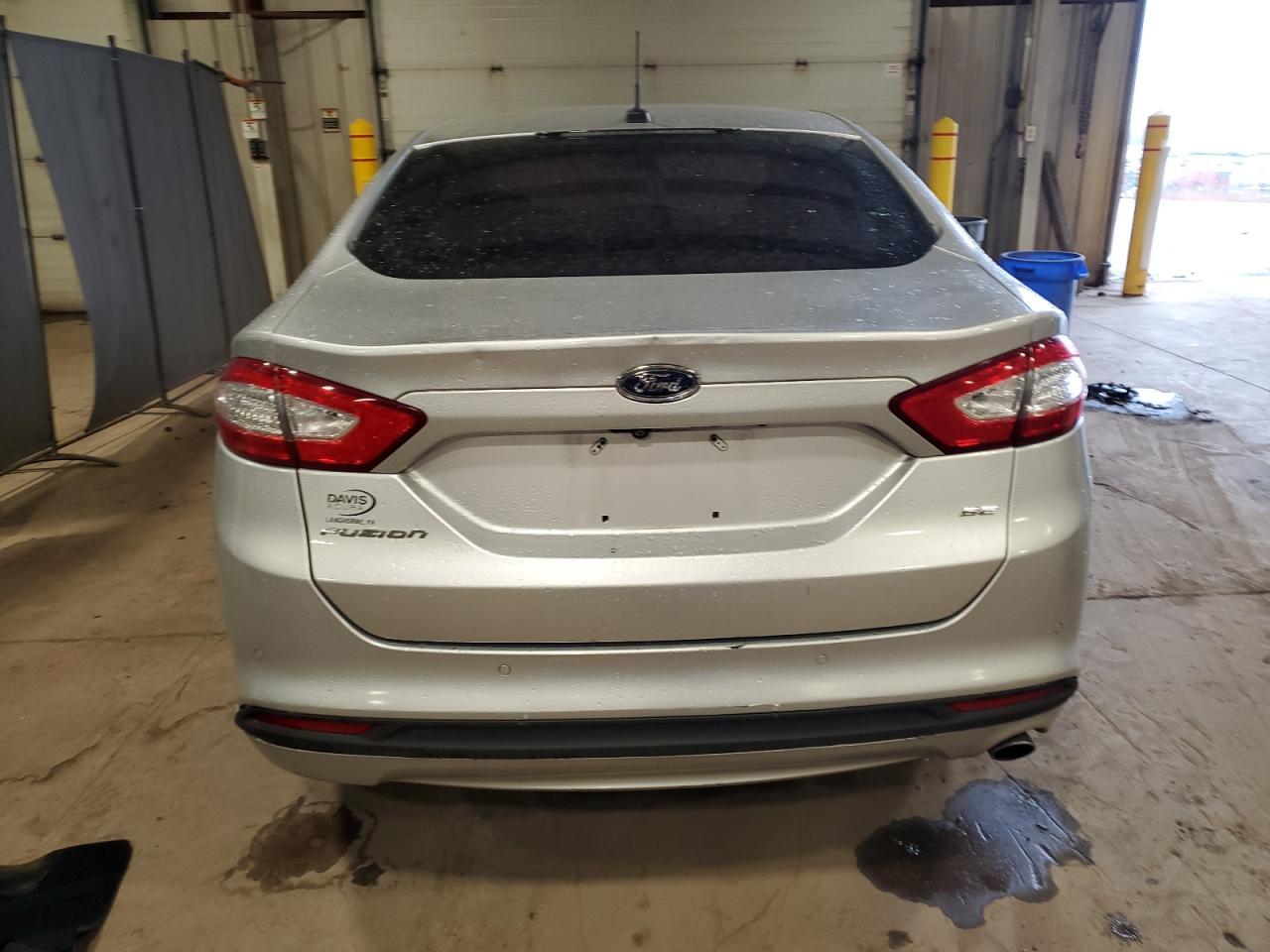 2016 Ford Fusion Se - Фото 6