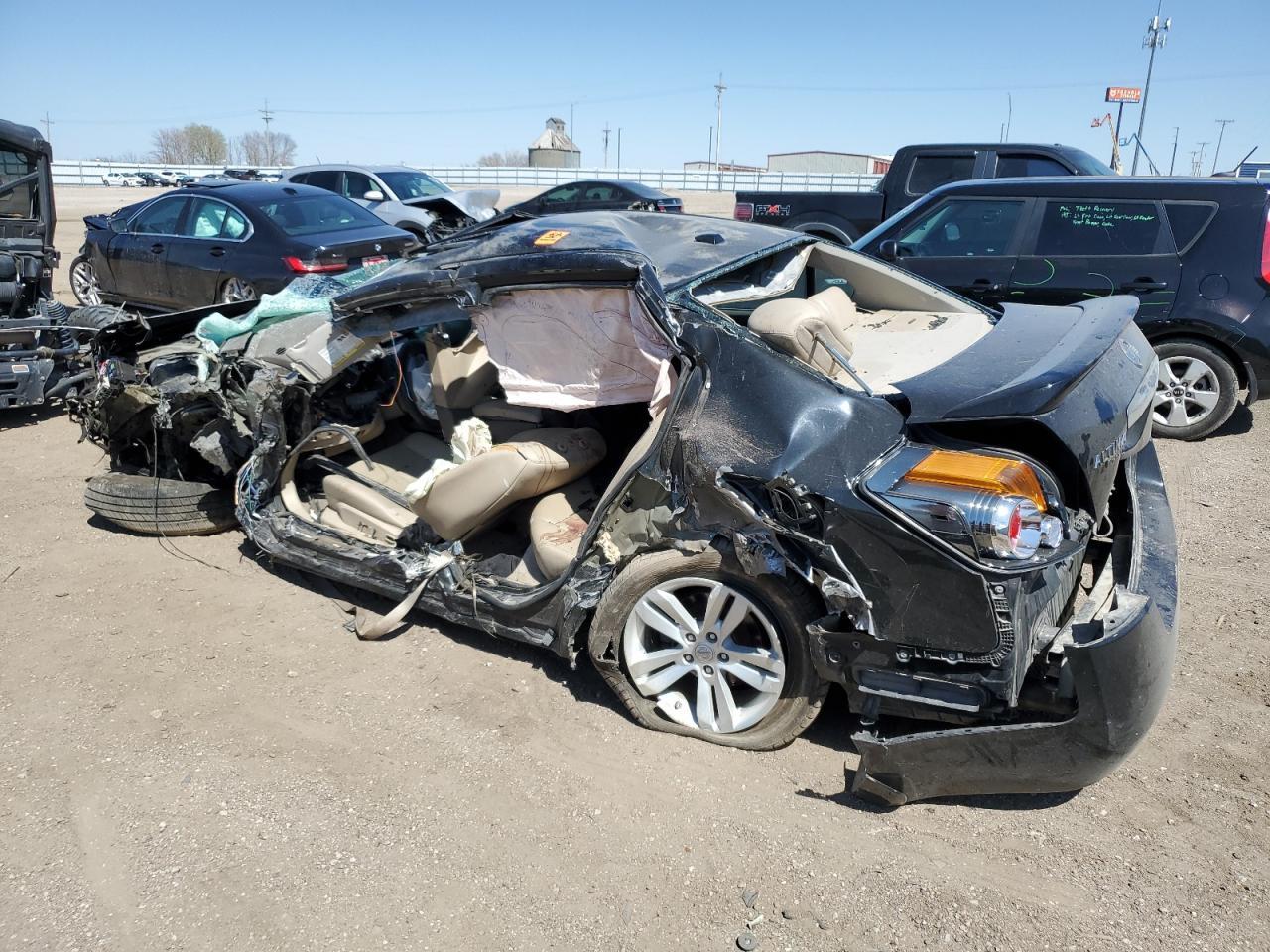 2011 Nissan Altima Sr - Фото 2