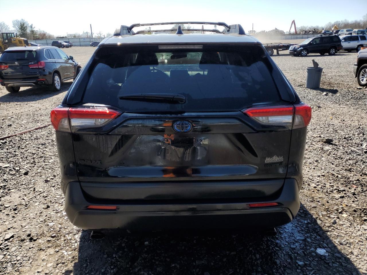 2024 Toyota Rav4 Woodland Edition - Фото 6