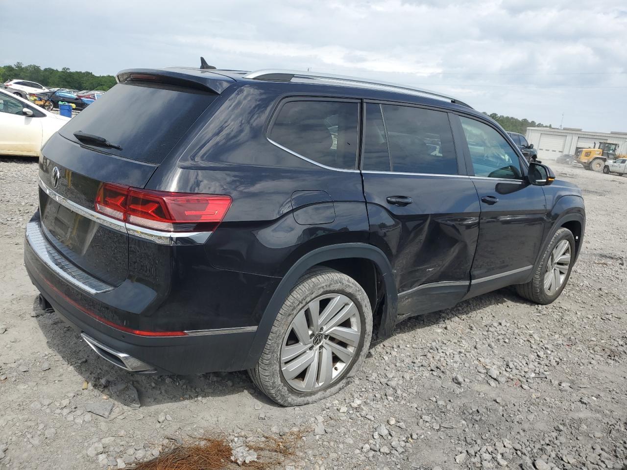 2021 Volkswagen Atlas Sel - Image 3