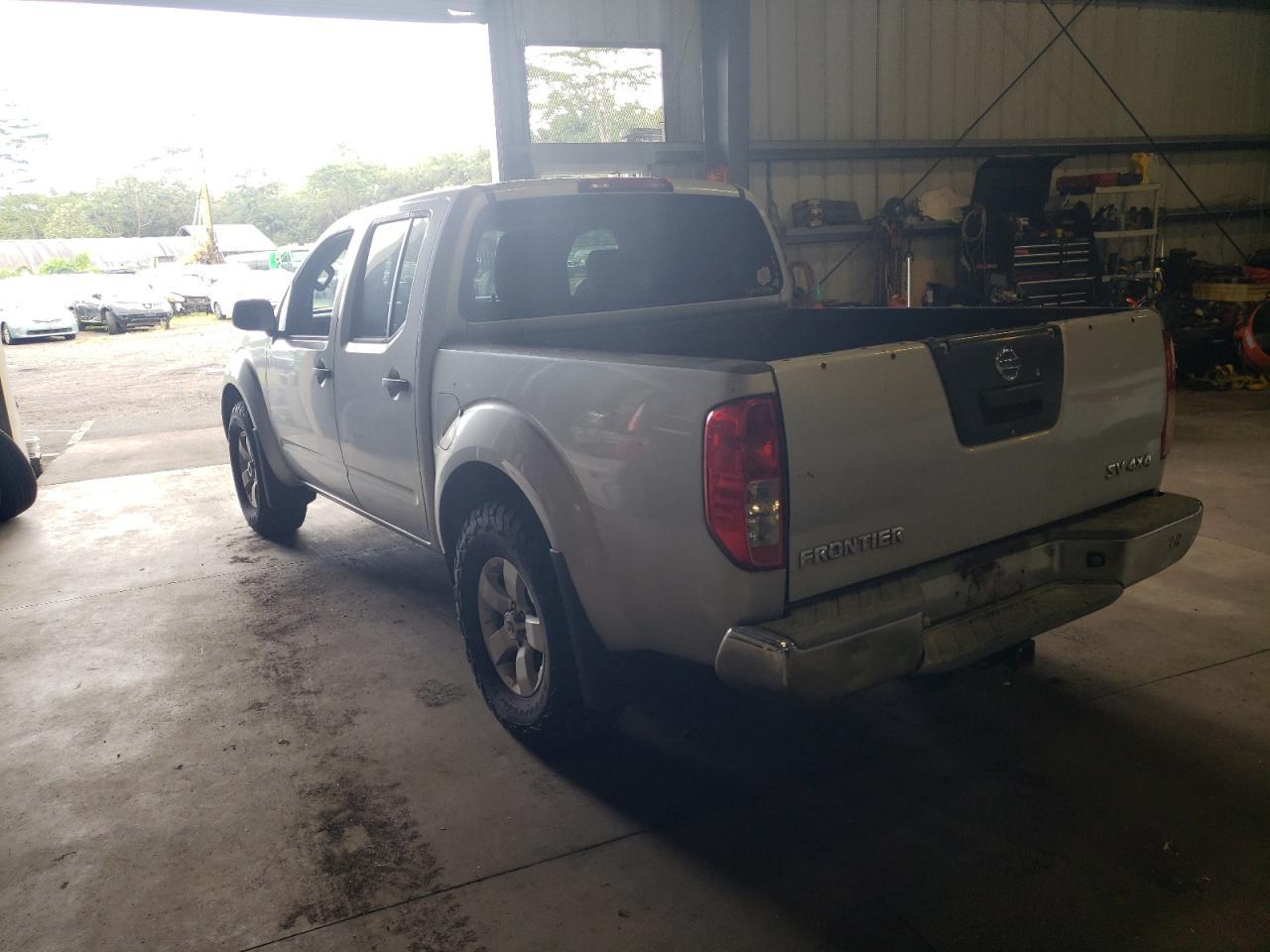 2013 Nissan Frontier S - Фото 2