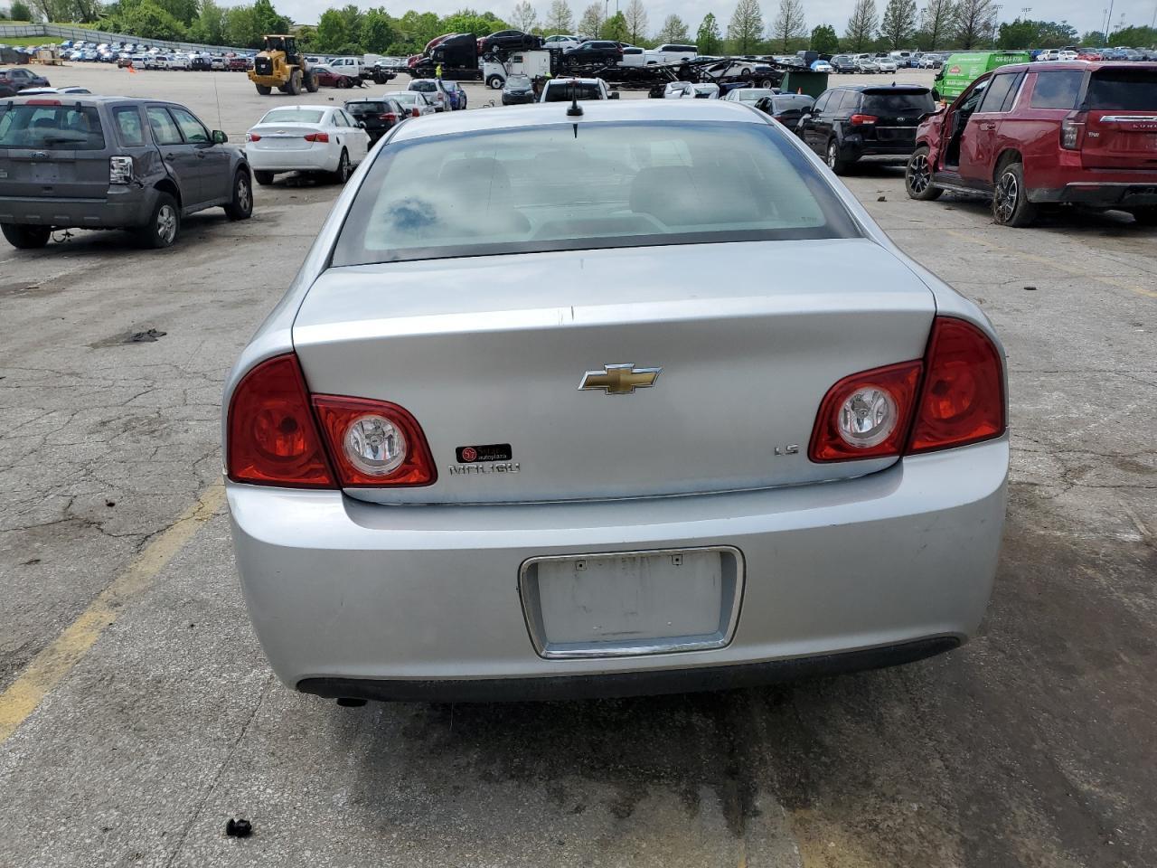 2009 Chevrolet Malibu Ls - Image 6
