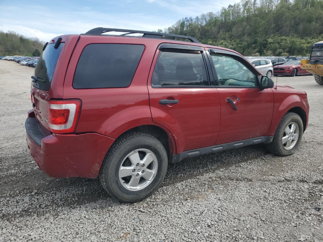 2011 Ford Escape Xlt - Фото 3