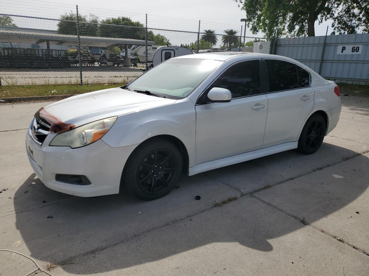 2011 Subaru Legacy 3.6R Premium