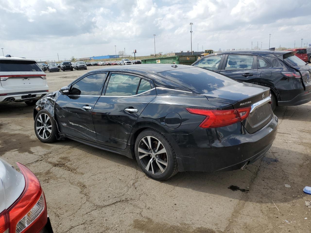 2018 Nissan Maxima 3.5S - Фото 2