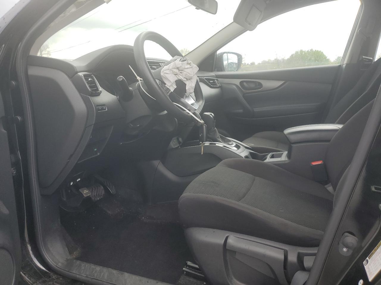 2019 Nissan Rogue Sport S - Фото 7