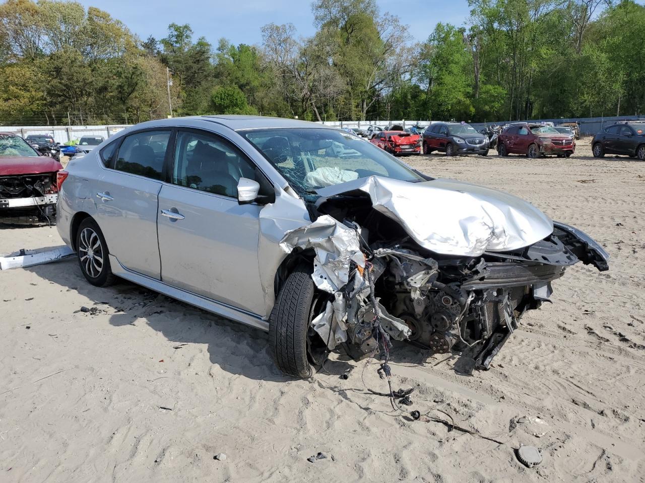 2016 Nissan Sentra S - Image 4
