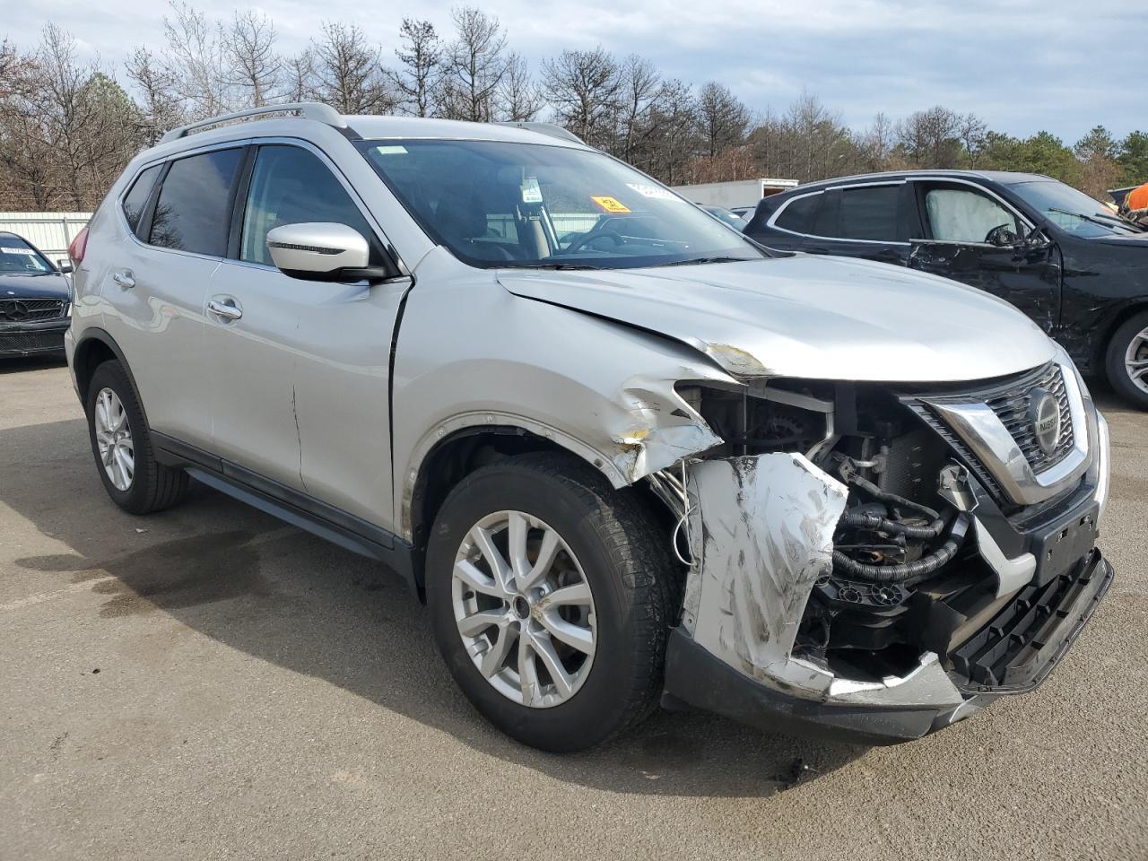 2018 Nissan Rogue S - Фото 4