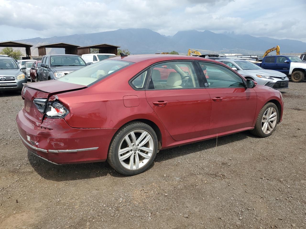 2019 Volkswagen Passat Wolfsburg - Фото 3