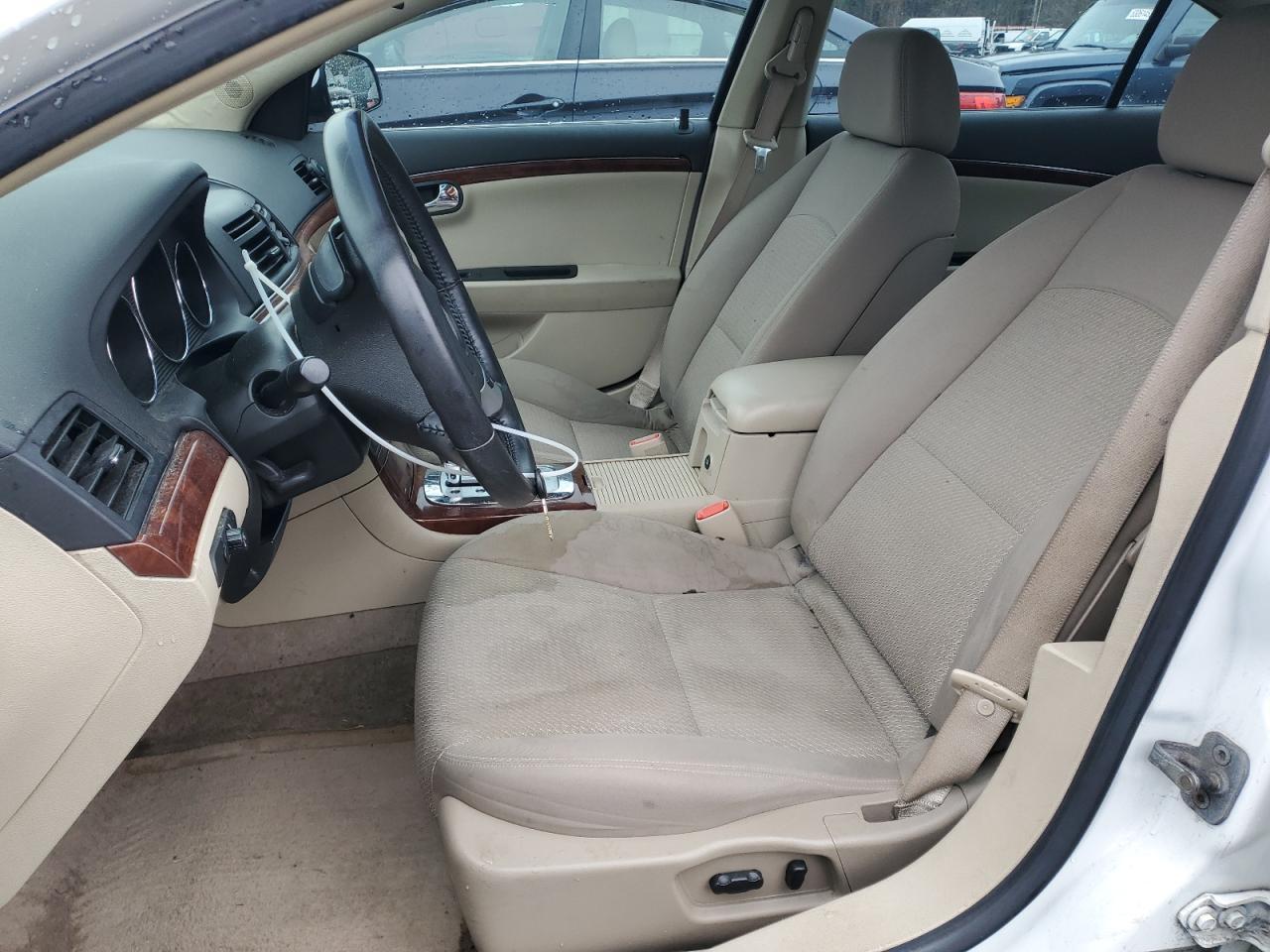 2009 Saturn Aura Xe - Image 7