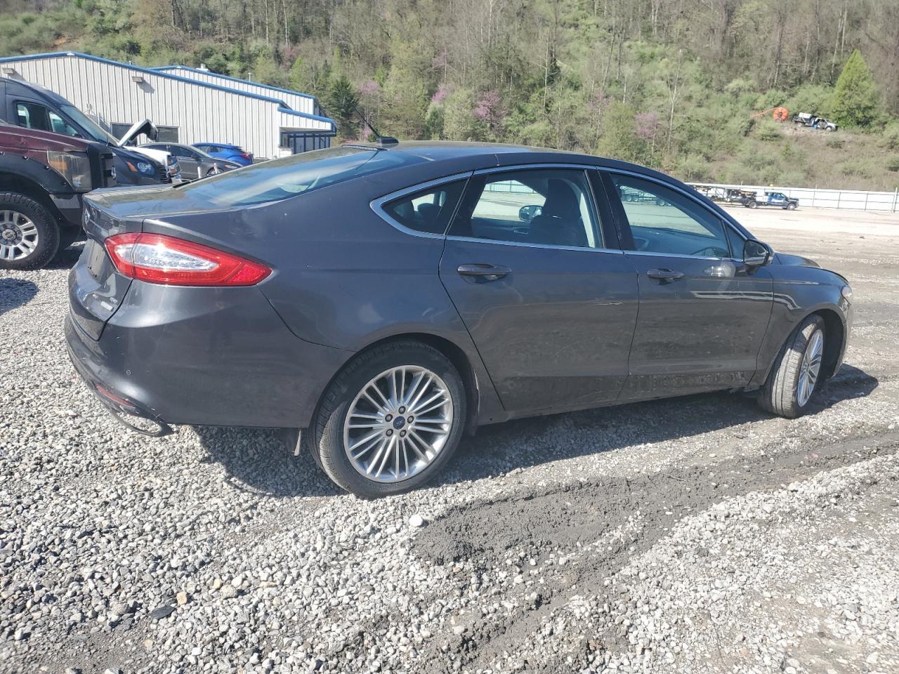 2016 Ford Fusion Se - Фото 3