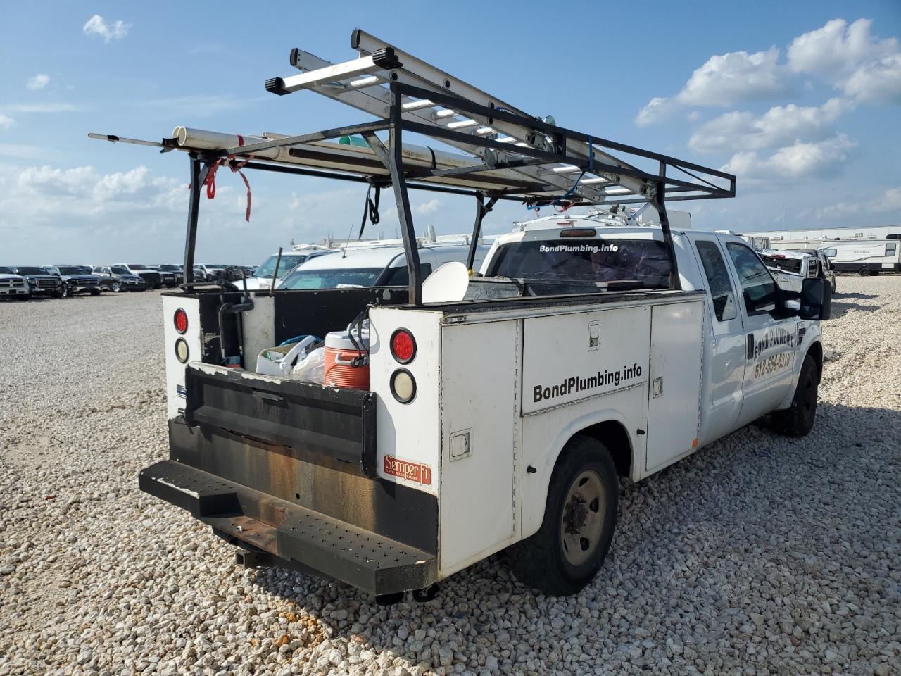 2008 Ford F250 Super Duty - Image 3
