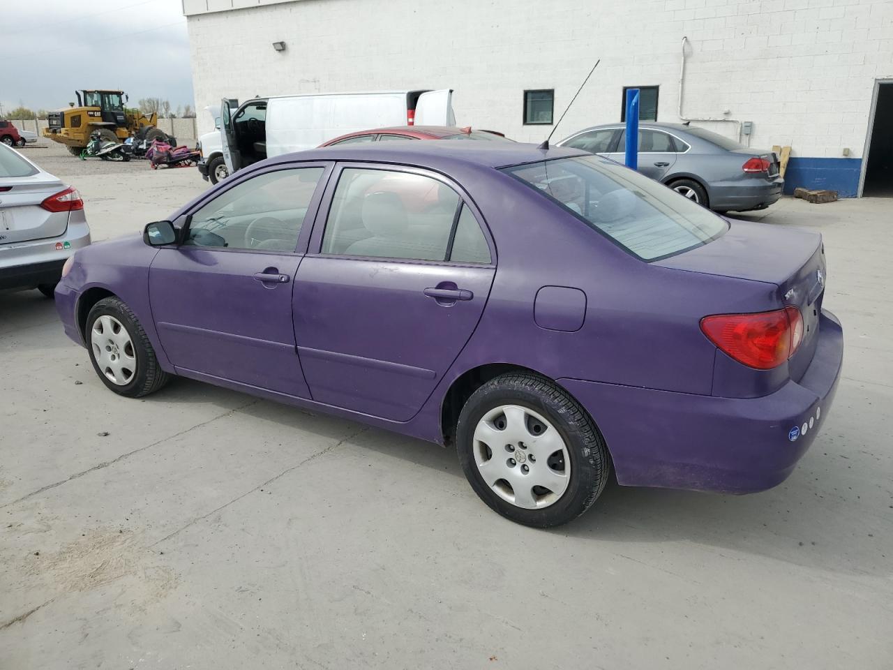 2003 Toyota Corolla Ce - Фото 2