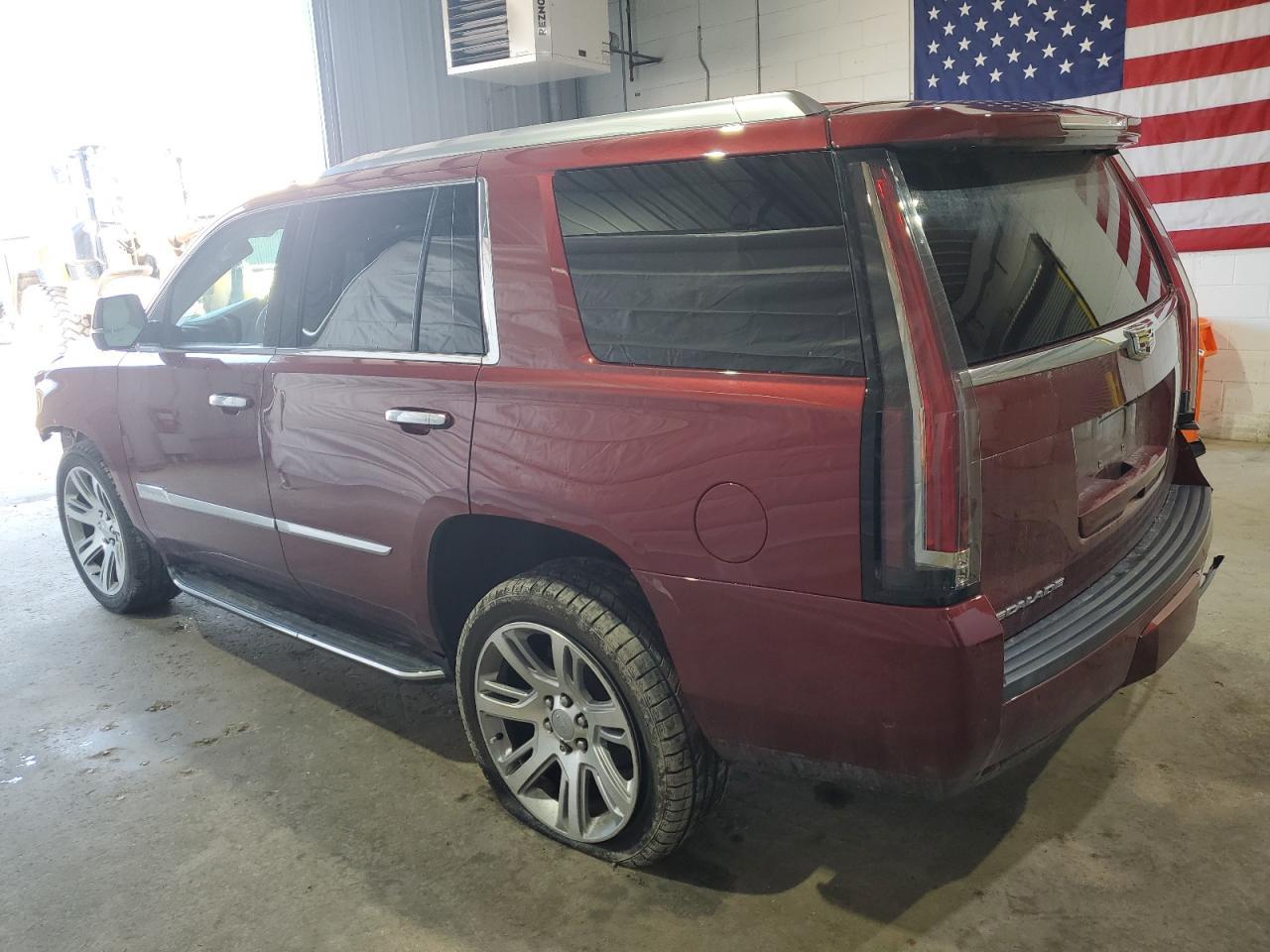 2020 Cadillac Escalade Luxury - Image 2
