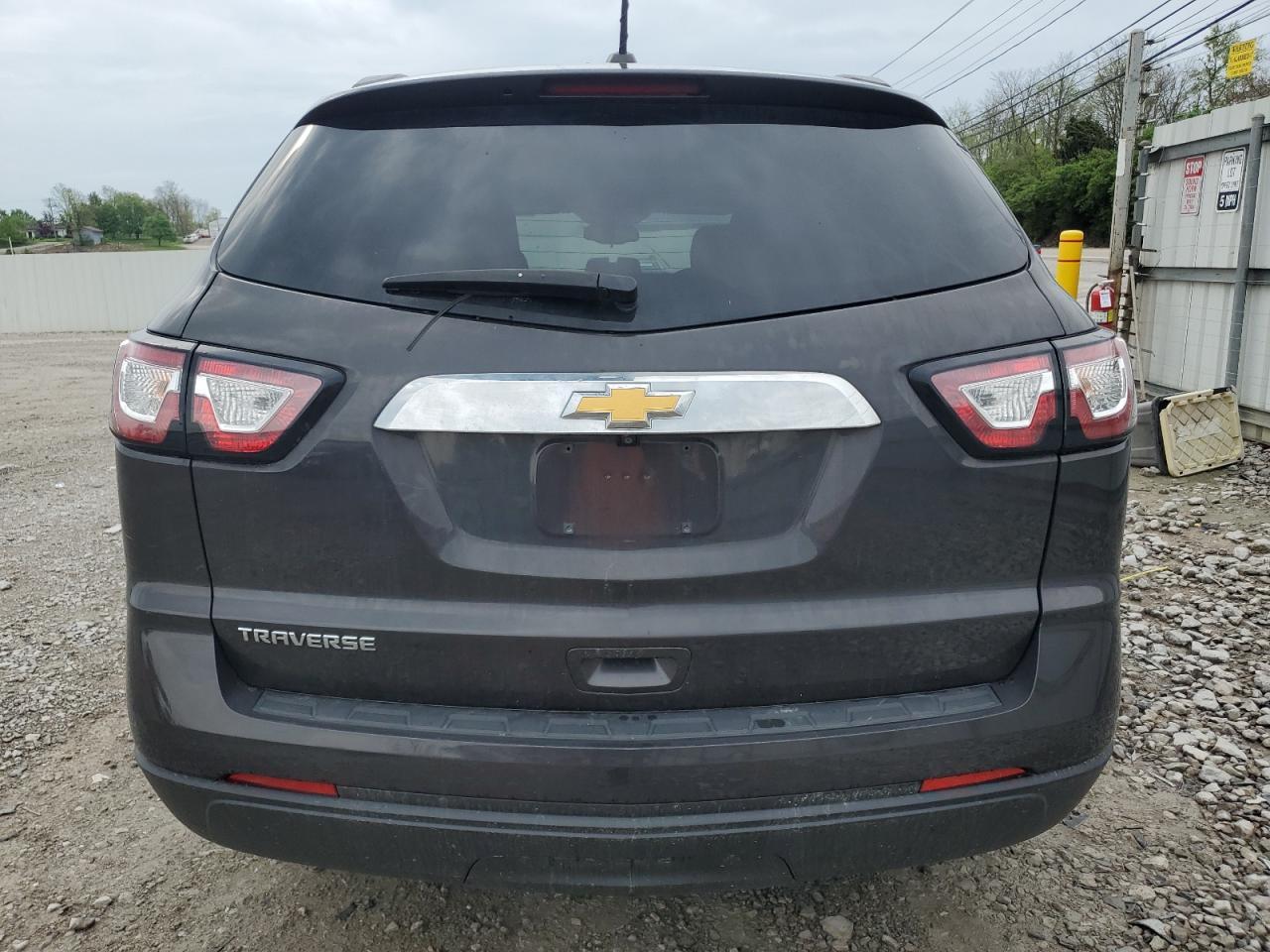 2017 Chevrolet Traverse Ls - Фото 6