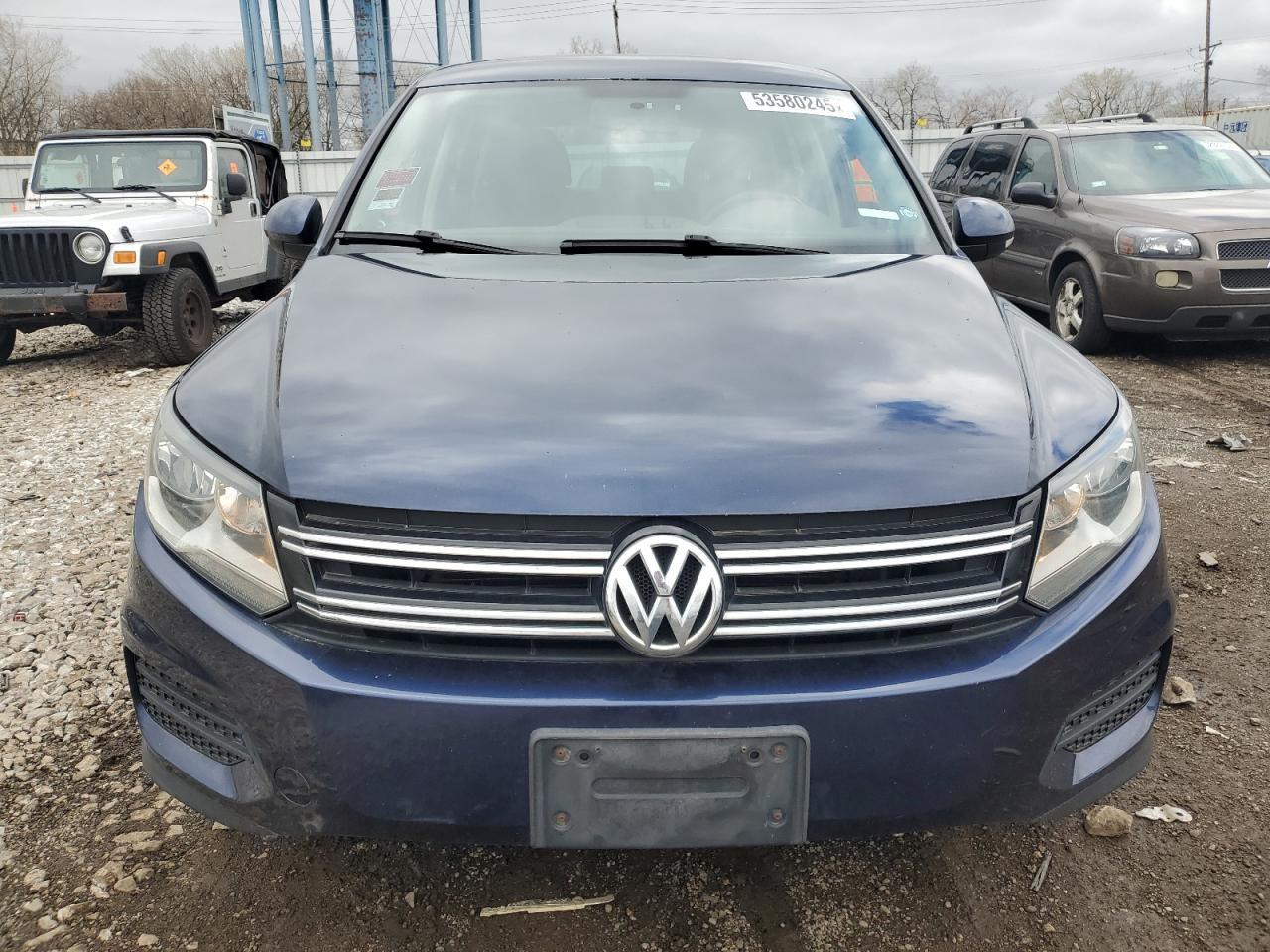 2014 Volkswagen Tiguan S - Фото 5