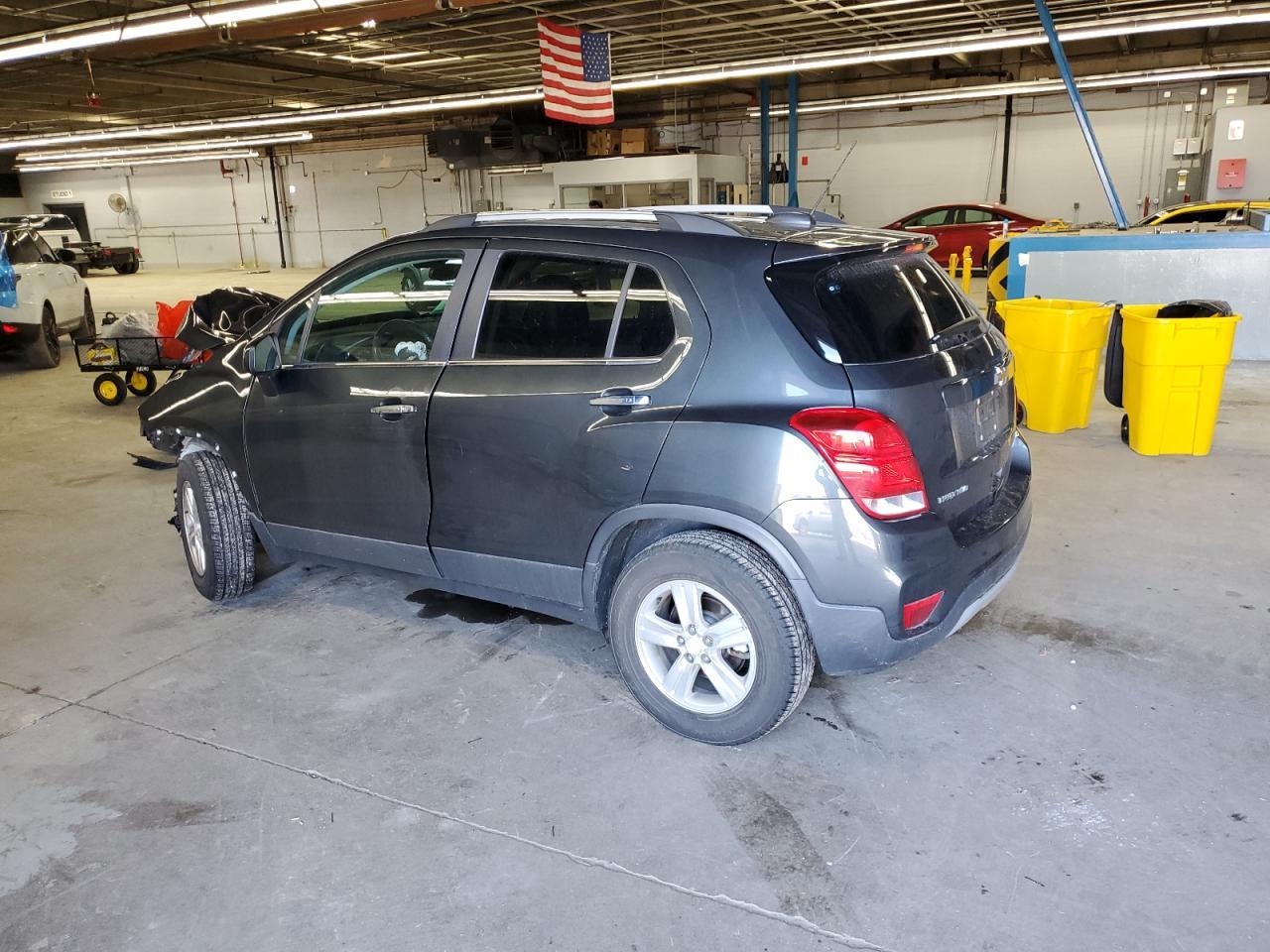 2018 Chevrolet Trax 1Lt - Image 2