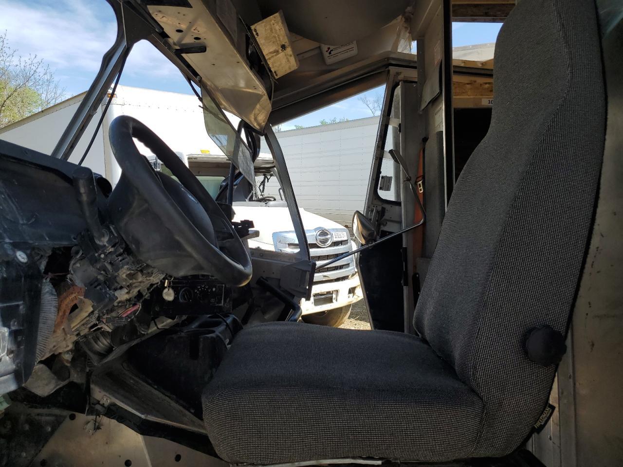 2021 Ford Econoline E450 Super Duty Commercial Stripped Chassis - Фото 7