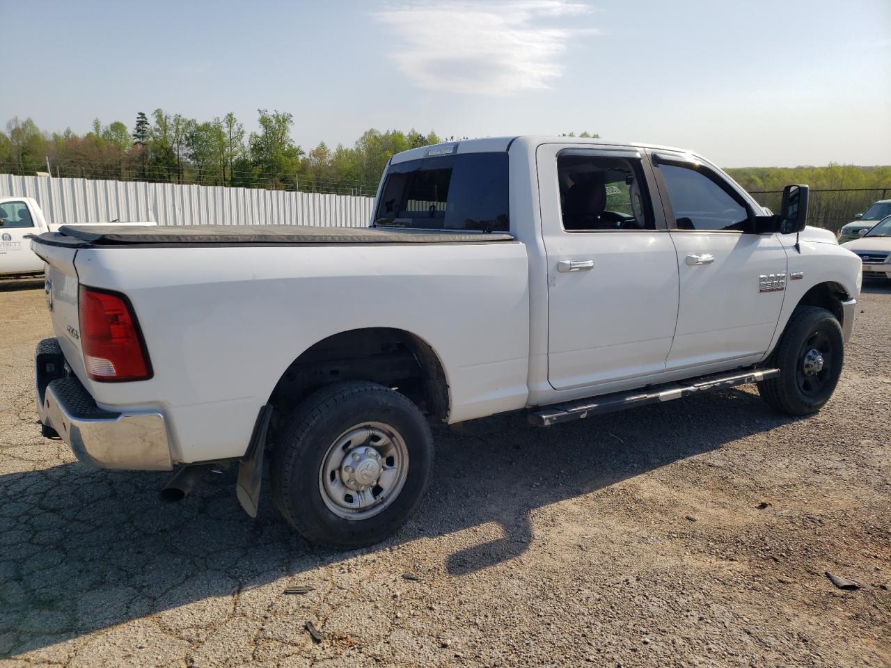 2016 Ram 2500 Slt - Image 3