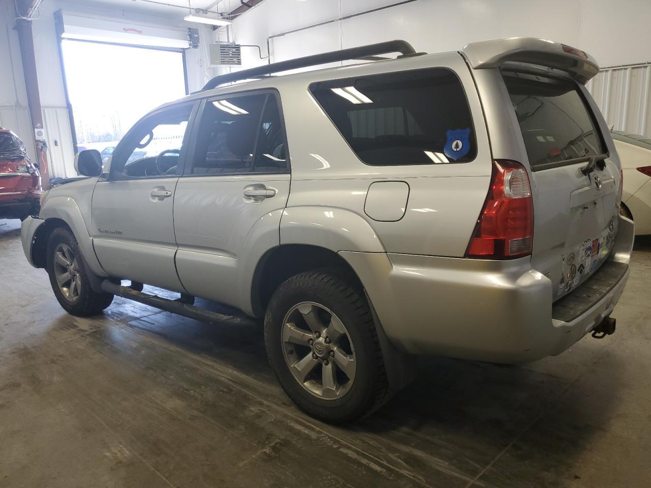2008 Toyota 4Runner Sr5 - Image 2