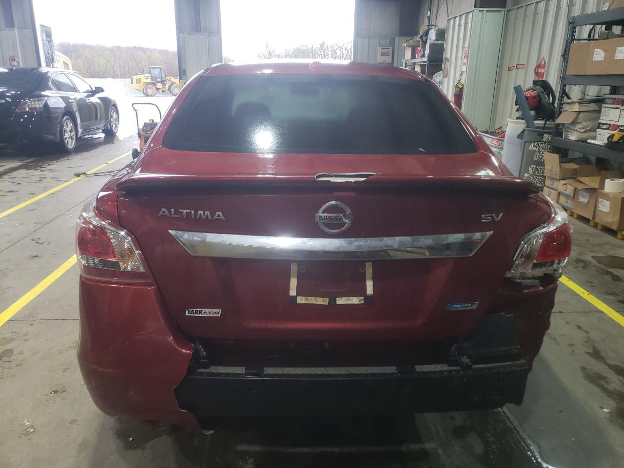 2013 Nissan Altima 2.5 - Фото 6