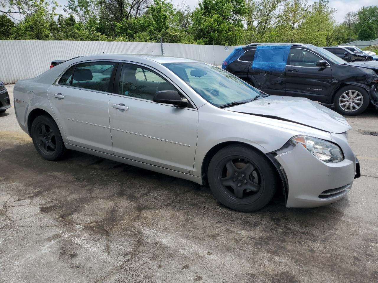 2009 Chevrolet Malibu Ls - Image 4