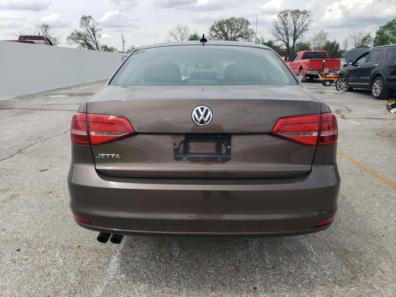 2015 Volkswagen Jetta Base - Image 6
